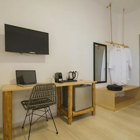 Hotel Olive Grove Boutique 4*