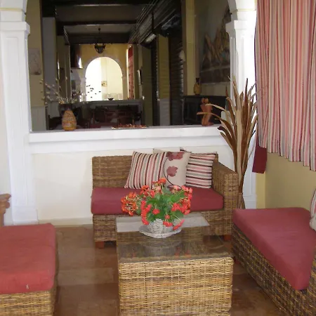 Pantheon Hall Mesongi