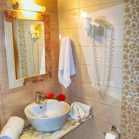 Philoxenia Hotel