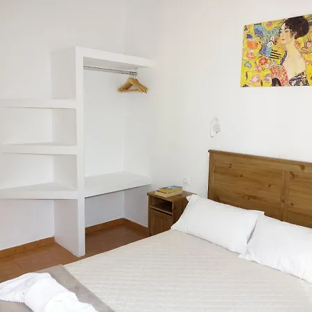 Leda Villa