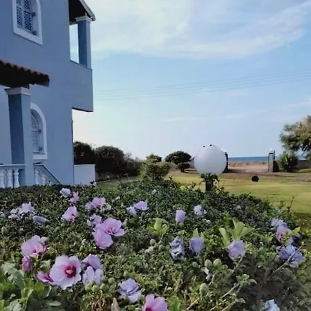 Angela, Seafront Apartments, Almiros