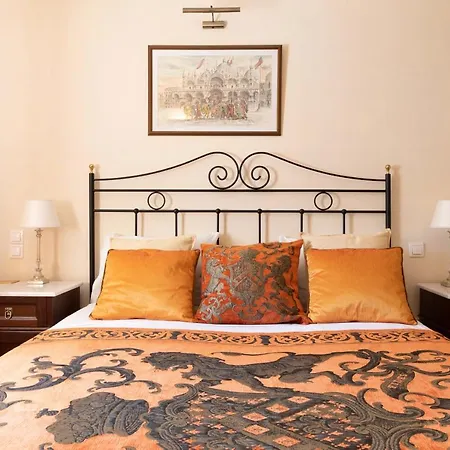 The Merchants House Guest house