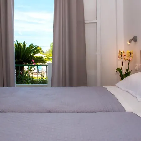 Yianetta Aparthotel Kavos