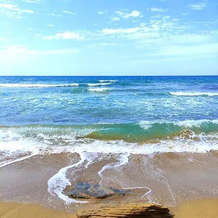 Waves Melody Holiday home *