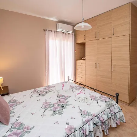 Darmanin αpartment 4 Gyalos Corfu Apartment Astrakeri