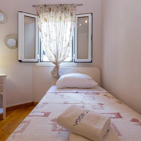Apartment Townhall Nest *