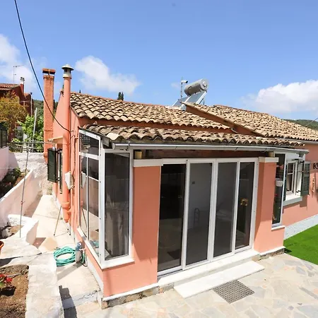 Family Country House-corfu Holidays Holiday home *