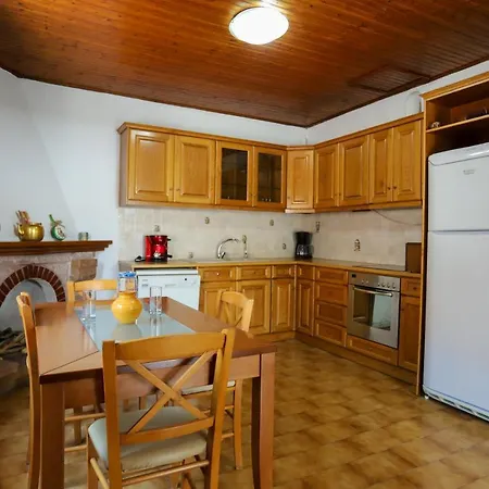 Family Country House-corfu Holidays Holiday home *