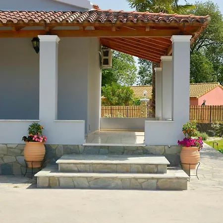 The Avra Gardens * Ágios Ioánnis