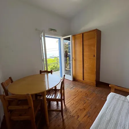 Stratigos Apartment