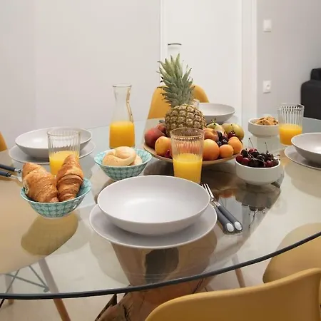 Apartment Oliveart Near The Port *