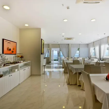 Hotel Sidari Beach 3*