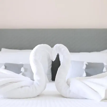 White Pearl 2 * Petriti (Corfu)