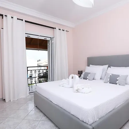 White Pearl 2 * Petriti (Corfu)