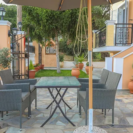 White Pearl 2 Apartment Petriti (Corfu)