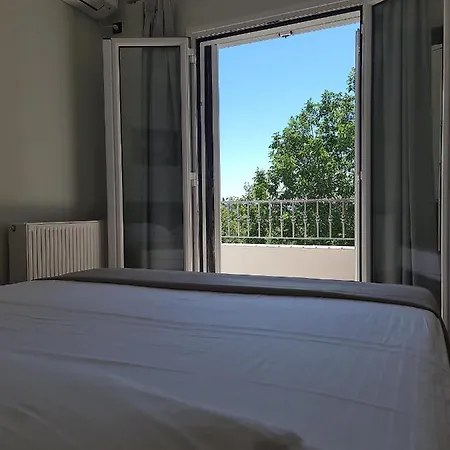 Juliet Villa