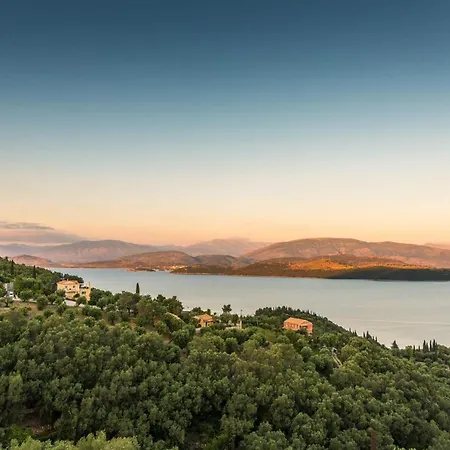 Aurora Kerasia By Villa Agnitsini