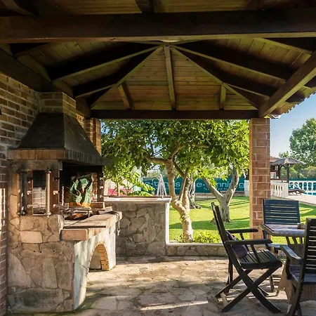 Corfu Halikouna Oasis - Pool And Tennis Retreat Villa Halikounas