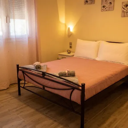 House Dellis Apartment Vouniatades