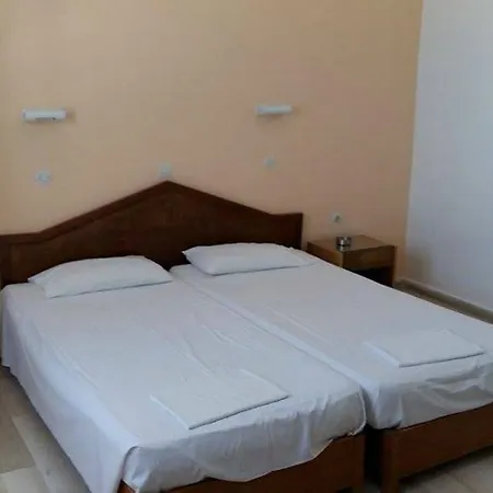 Litharia Aparthotel 2*