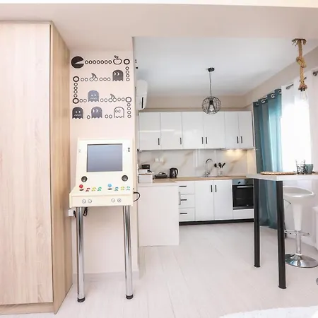 Apartment Arcade Game House-luxury In Corfu Town