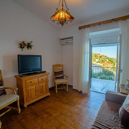 Apartment Zeus 2-private Pool Nisaki (Corfu)