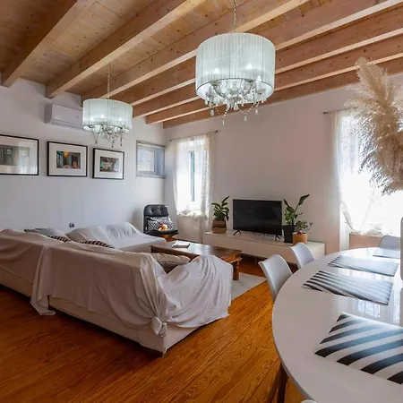 Artist Loft Apartment Corfu (city)