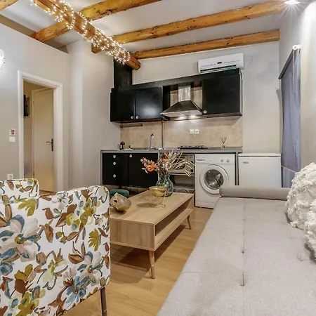 Venetian Well House By Loc Hospitality Apartment *
