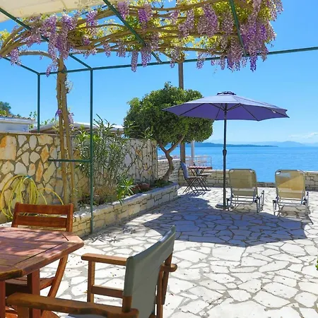 Kaminaki Beachfront * Nisaki (Corfu)