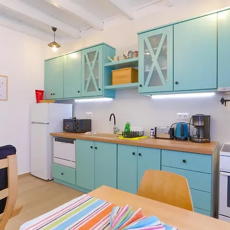 Apartment Kaminaki Beachfront Nisaki (Corfu)
