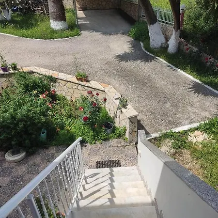 House Belelis Afionas