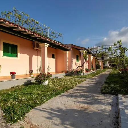 Tzoras‌ ‌apartments‌ ‌roda‌ ‌corfu‌ Holiday home