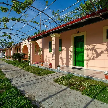 Holiday home Tzoras‌ ‌apartments‌ ‌roda‌ ‌corfu‌ Litheres