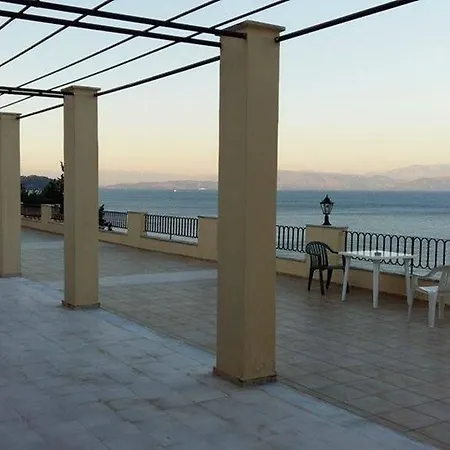 Aparthotel Litharia Benitses (Corfu)