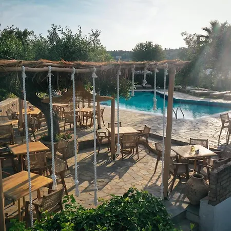 Aparthotel Panorama Hideaway 3*