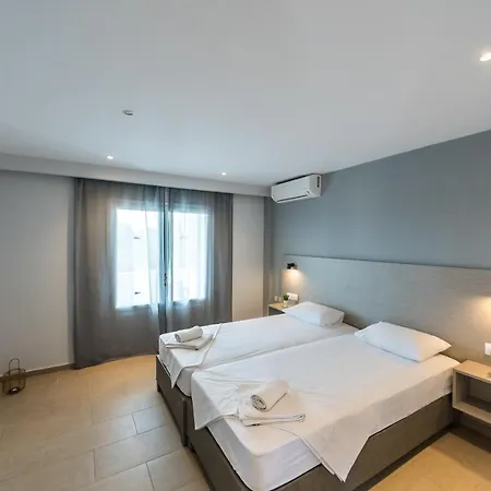 Nikos 3* Kavos