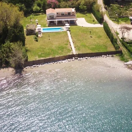 Luxury Hera - Beachfront * Roda (Corfu)