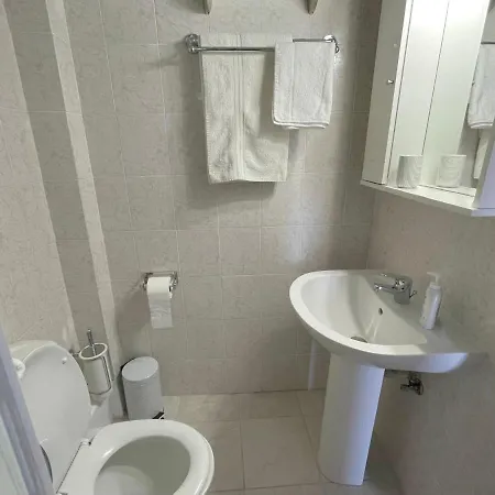 Bluview, Glyfada, Corfu Apartment *