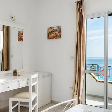 Villa Four-bedroom Eleni By Konnect, With Private Pool & Stunning Seaview