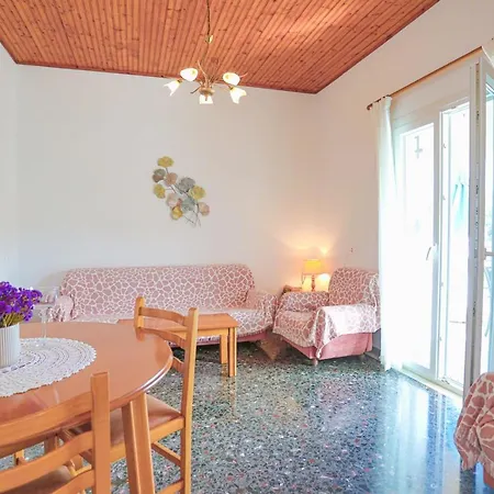 Irena Saint Stephanos Apartment Agios Stefanos Kassiopi