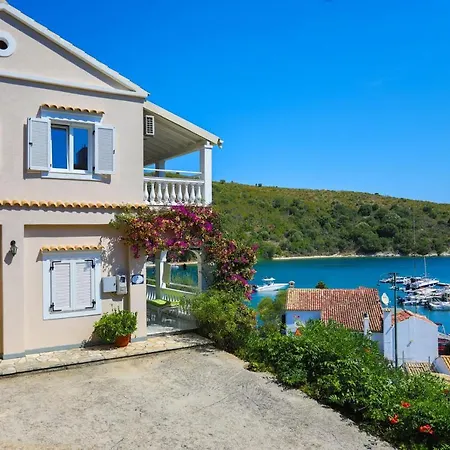 Apartment Irena Saint Stephanos Agios Stefanos Kassiopi