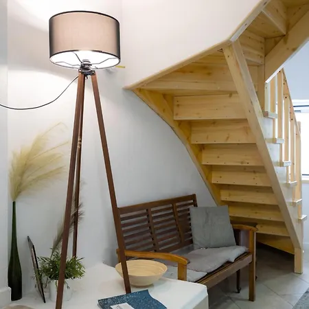 Port Loft Mantouki