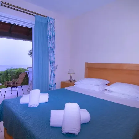 Apartment Seaside Garden Antonio 50 Glyfada (Corfu)