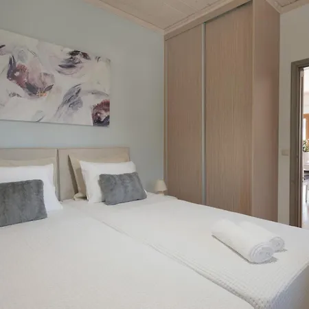 Apartment House Belelis Afionas