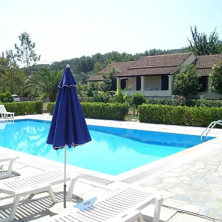 Lemontree Apartment *