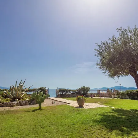 Cote Jardin Villa