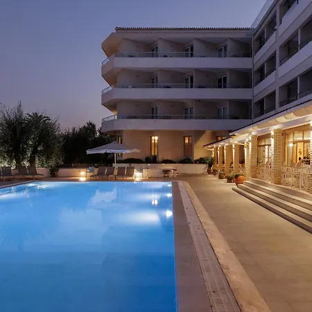 Elea Beach 4*