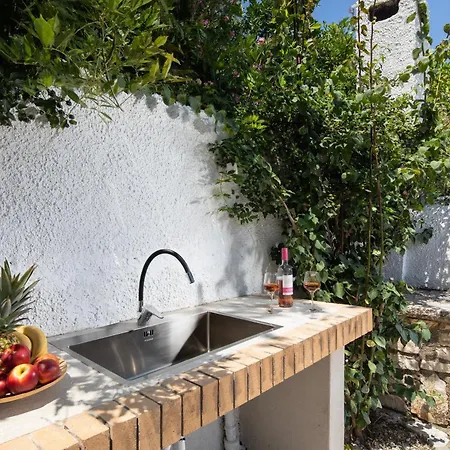 Villa Ionian Garden - Pietra
