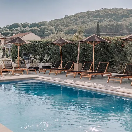 Olive Grove Boutique Hotel Moraitika