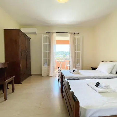 Exclusive Alexandra Apartments Guest house